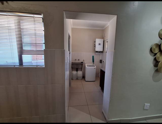 4 BEDROOM FREESTANDING FOR SALE IN UVONGO